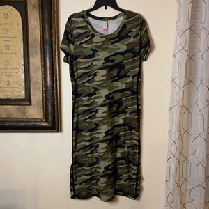 Women’s No Boundaries Green Camouflage Dress, Size XXXL